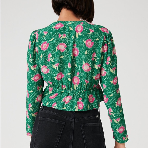 Aritzia | Sunday Best Crop Tie Blouse - Picture 3 of 5